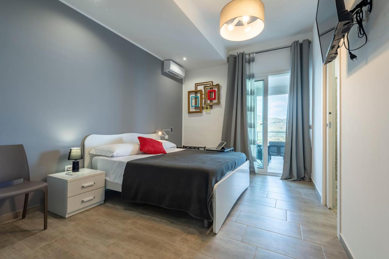 Villa Luxury Con Piscina Privata Vista Mare - 카스텔라마레델골포 외부 사진