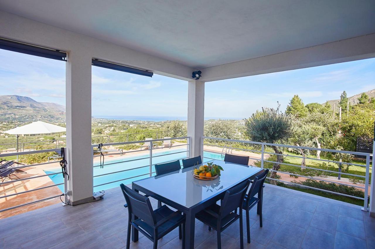 Villa Luxury Con Piscina Privata Vista Mare - 카스텔라마레델골포 외부 사진